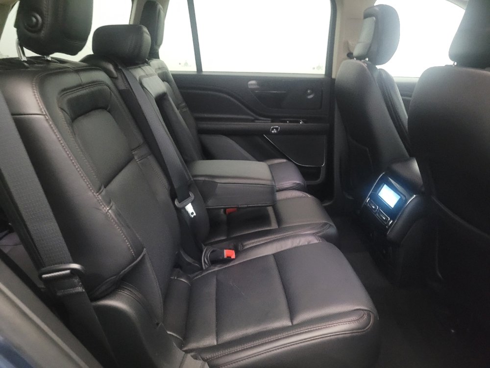Used 2020 Lincoln Aviator Reserve w/ Elements Package Plus AWD/4WD image 19