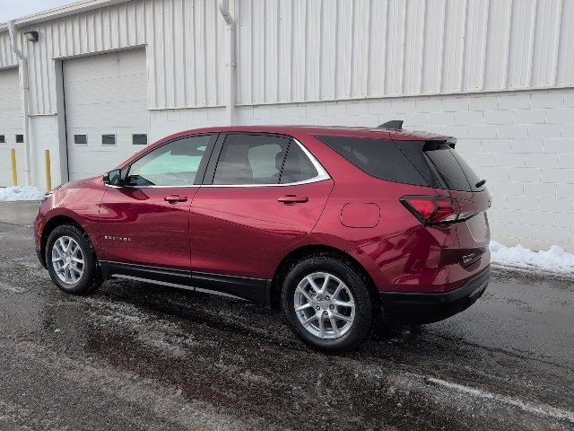 Certified 2024 Chevrolet Equinox LT w/ LPO, Floor Liner Package image 4