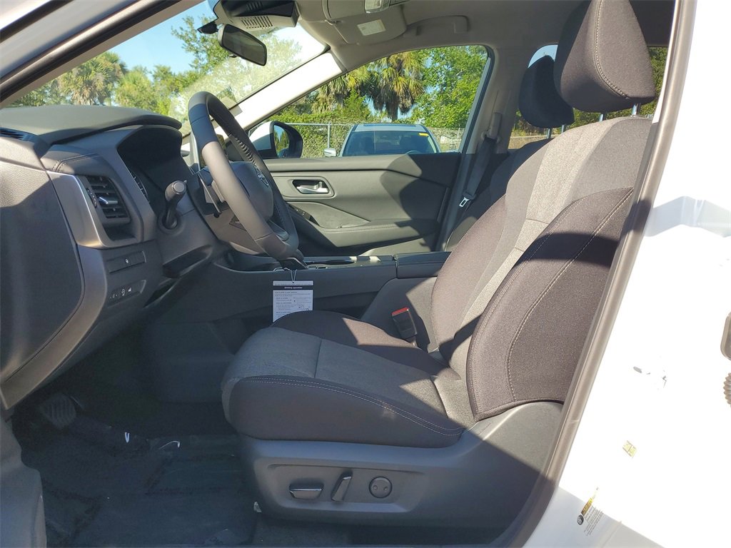 New 2026 Nissan Rogue SV image 11