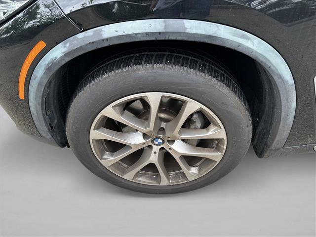 Used 2021 BMW X5 xDrive40i w/ Convenience Package AWD/4WD image 9