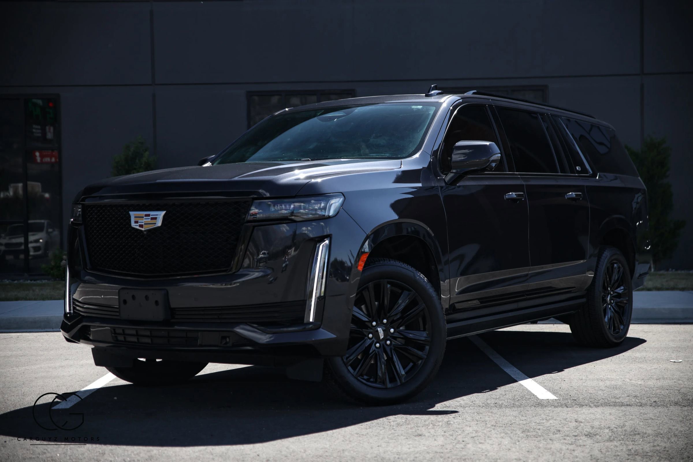Used 2023 Cadillac Escalade ESV Sport w/ Touring Package AWD/4WD image 3