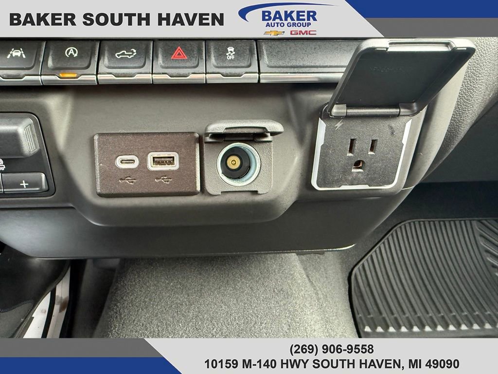 Used 2025 Chevrolet Silverado 1500 Custom w/ LPO, Dark Essentials Package image 21