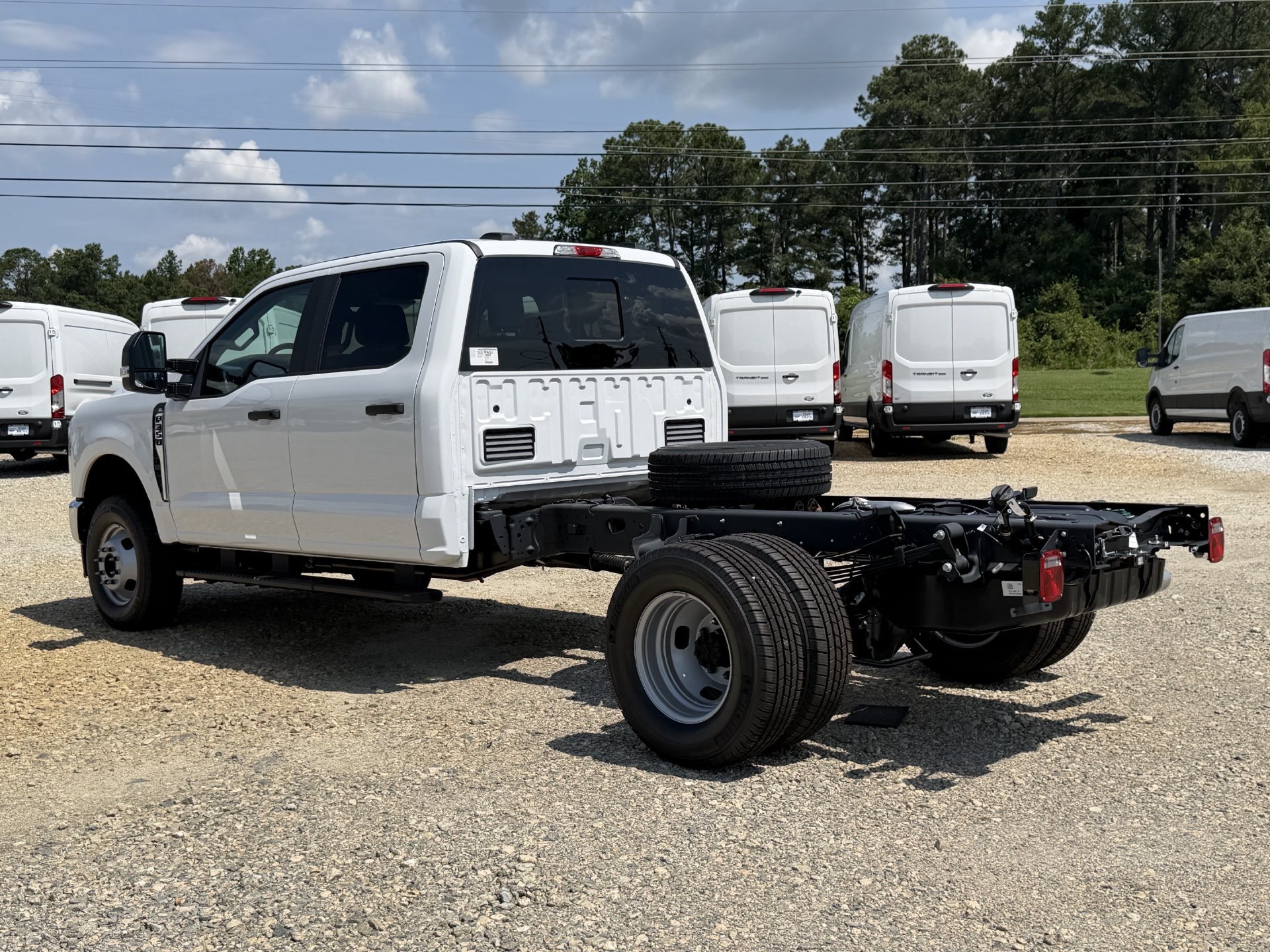 New 2026 Ford F350 XL w/ XL Chrome Package AWD/4WD image 23