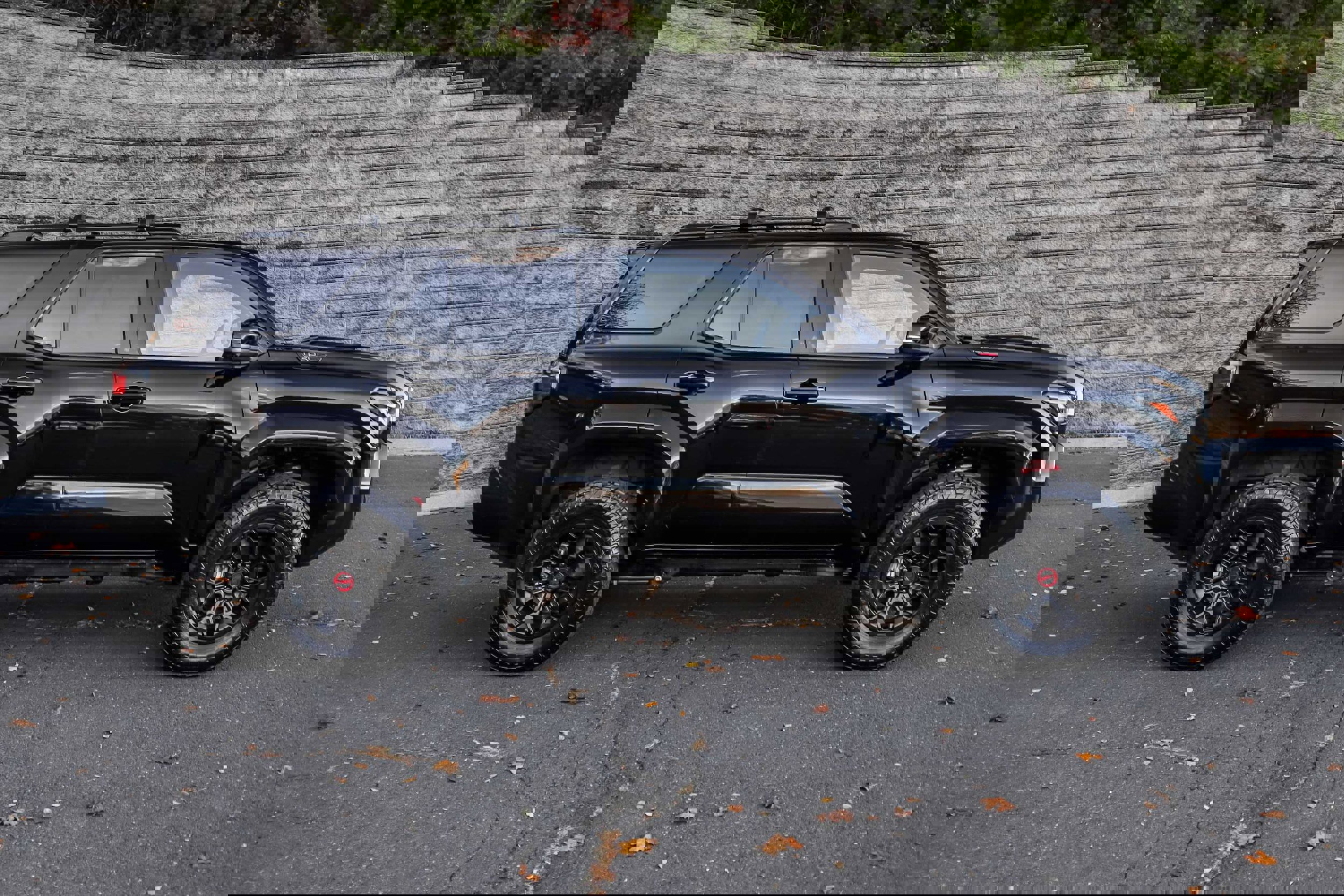 Certified 2025 Toyota 4Runner TRD Pro image 4