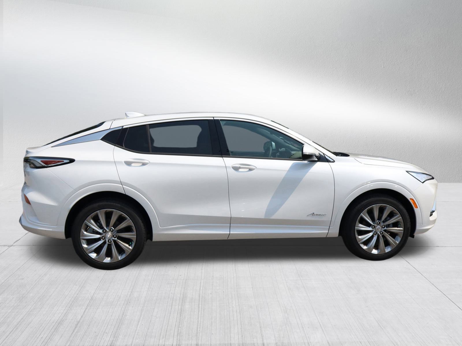 New 2025 Buick Envista Avenir image 8