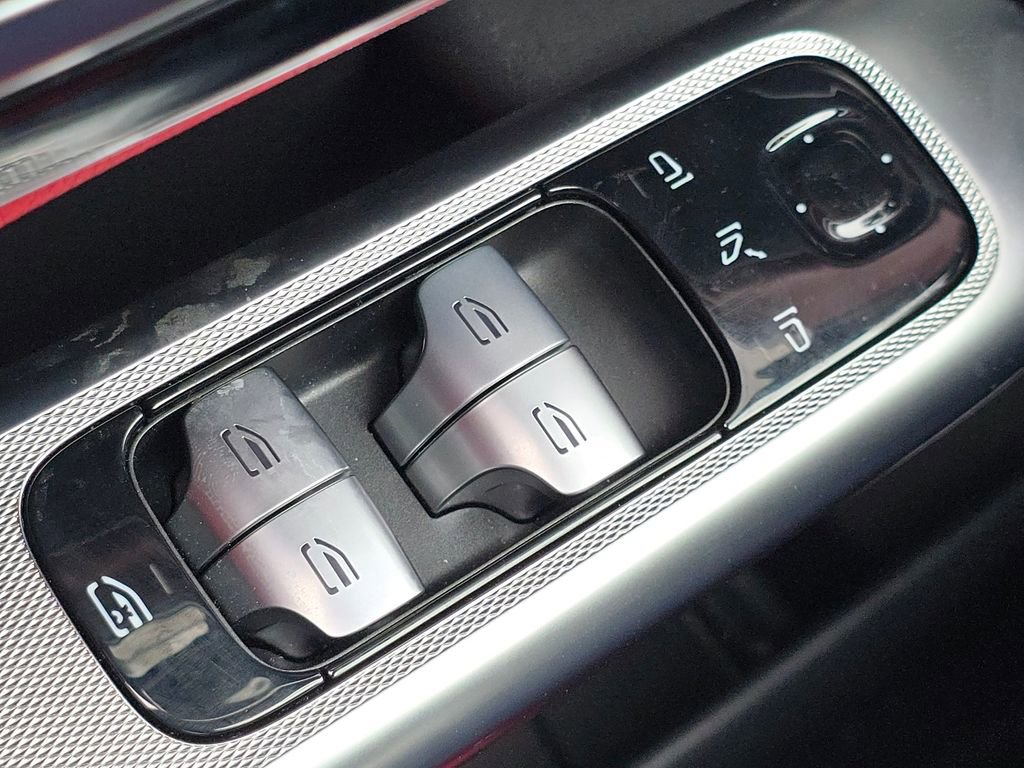 Certified 2026 Mercedes-Benz GLC 300 4MATIC image 29