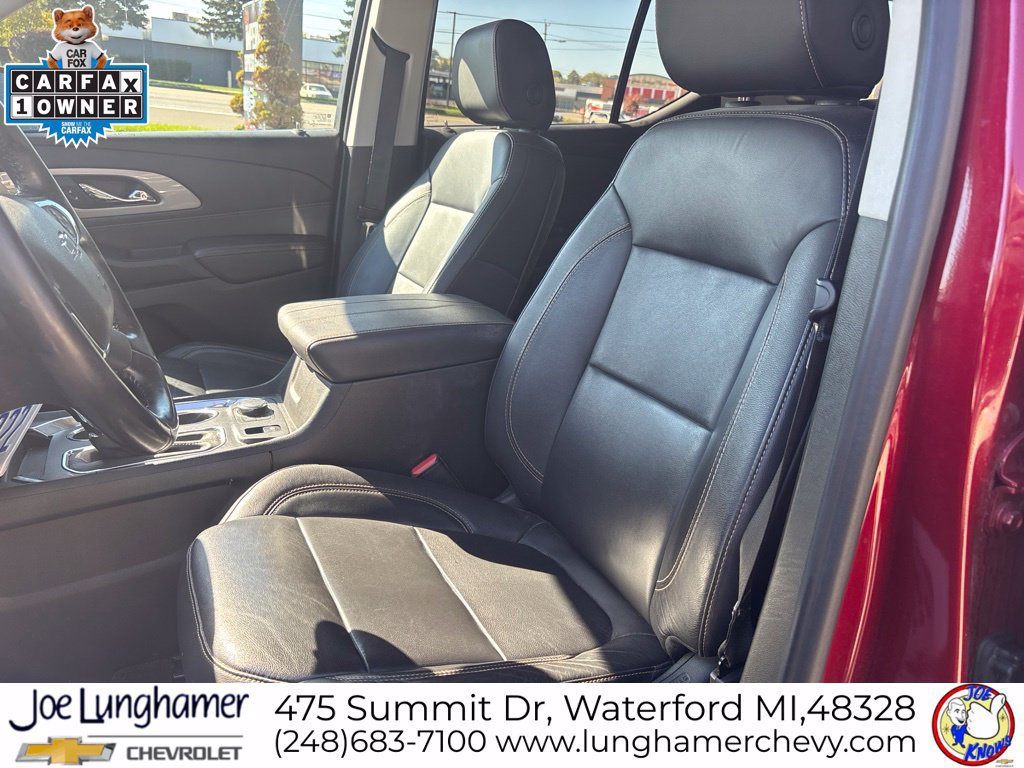 Used 2020 Chevrolet Traverse RS w/ LPO, Floor Liner Package FWD image 14