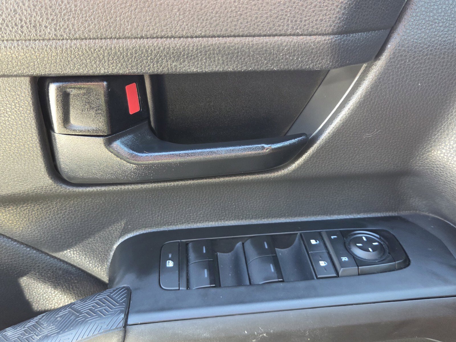 Certified 2024 Toyota Tacoma SR5 image 13