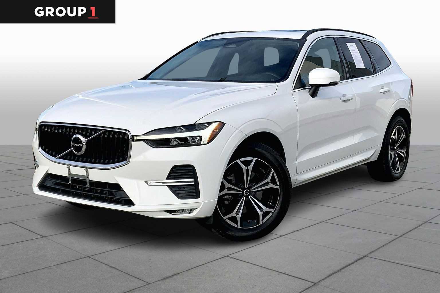 Used 2022 Volvo XC60 B5 Momentum w/ Protection Package Premier