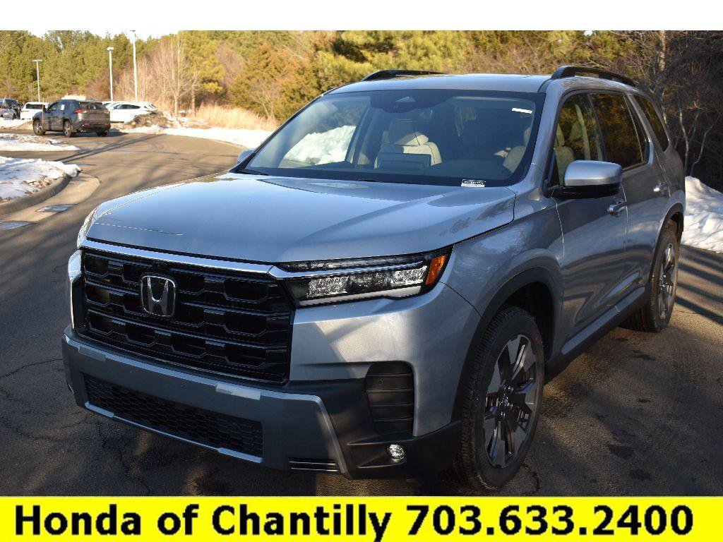 Used 2026 Honda Pilot Elite image 3