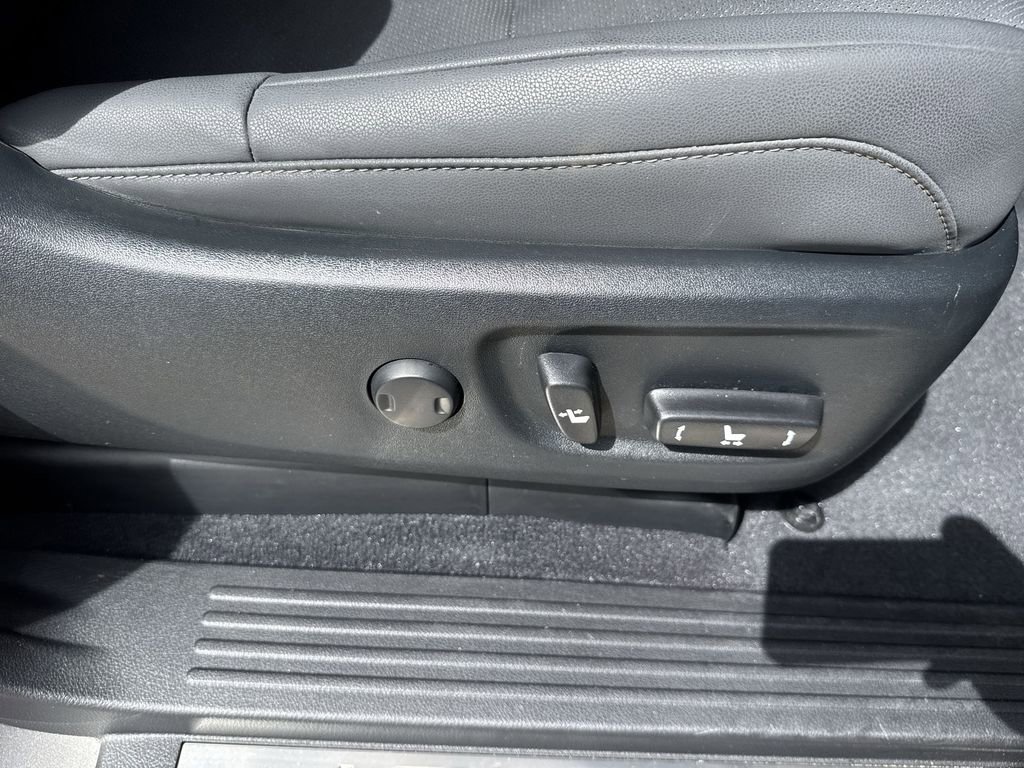 Used 2023 Lexus GX 460 Premium image 45