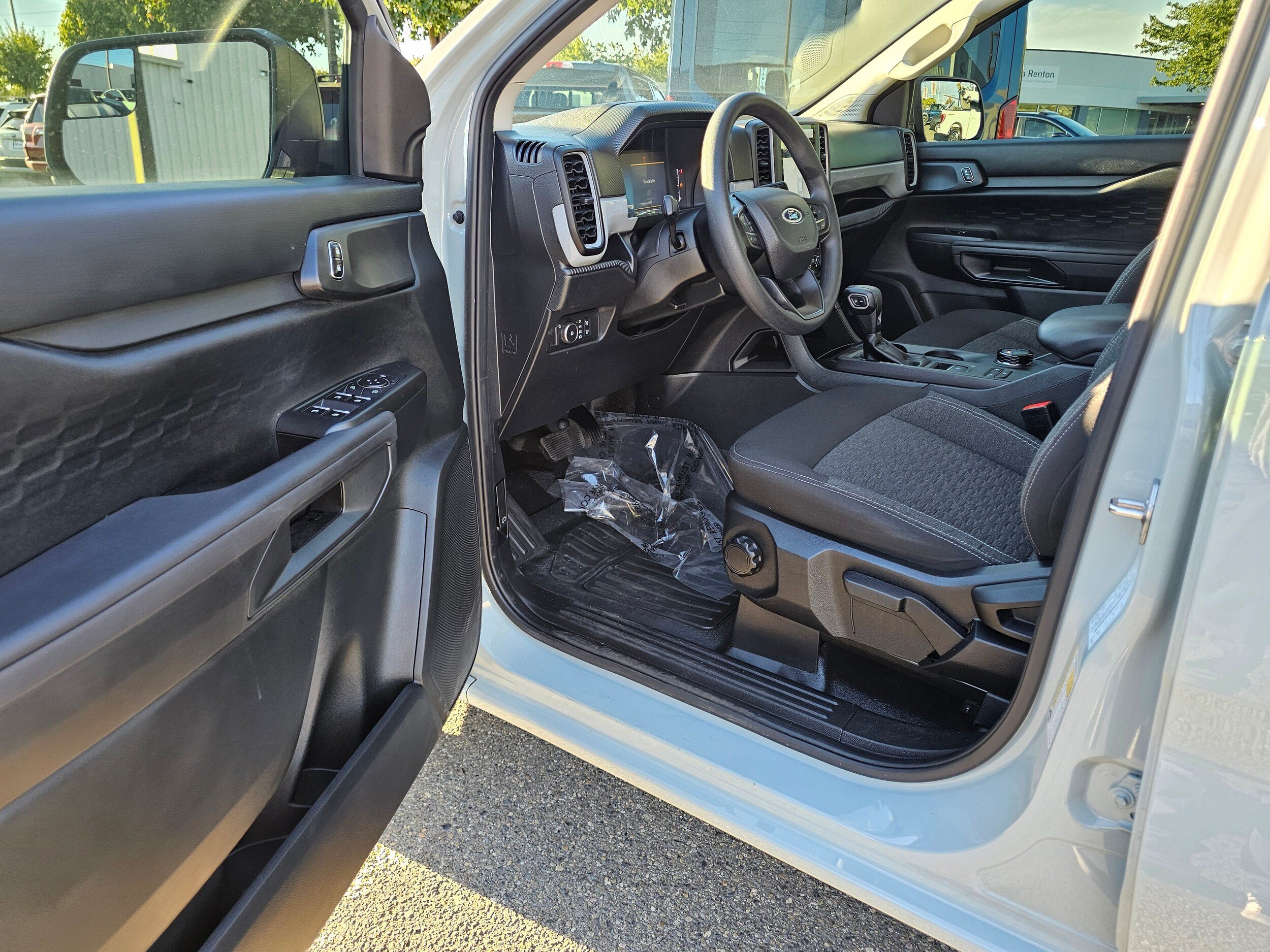 Certified 2024 Ford Ranger XL w/ Trailer Tow Package AWD/4WD image 19
