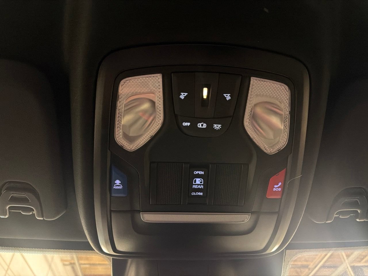 New 2026 RAM 3500 Tradesman AWD/4WD image 20