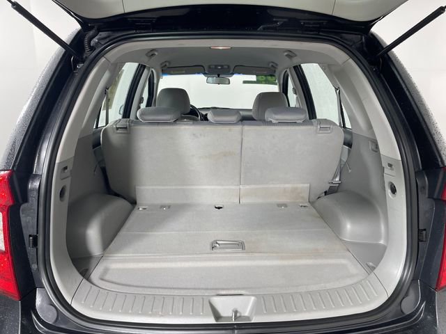 Used 2008 Kia Rondo LX w/ Convenience Pkg image 16