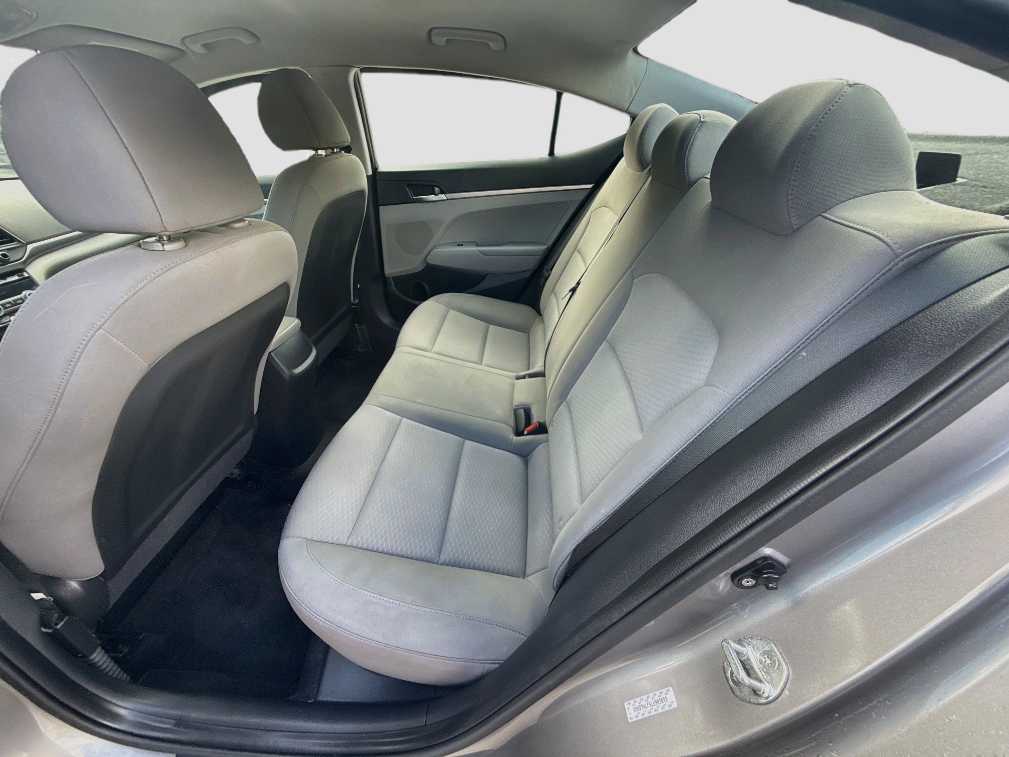 Used 2020 Hyundai Elantra SE FWD image 20