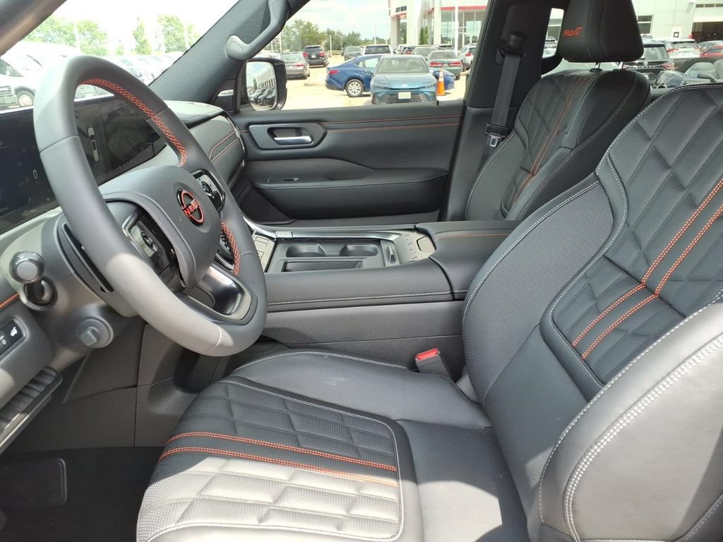 New 2026 Nissan Armada PRO-4X AWD/4WD image 15