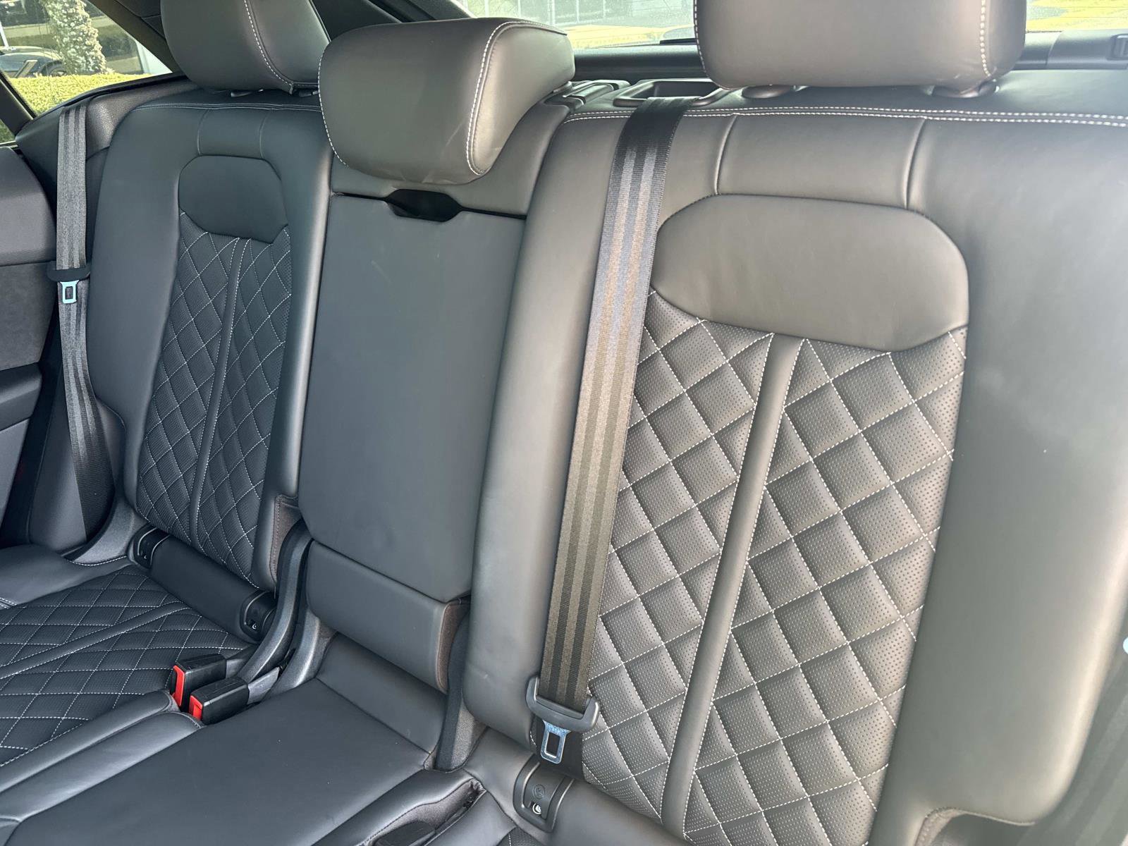 Used 2020 Audi SQ8 Premium Plus w/ Driver Assistance Package image 15