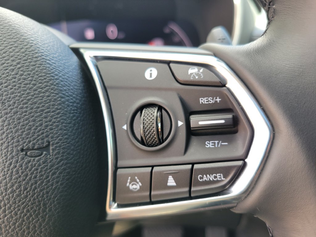 Used 2025 Acura MDX FWD image 24