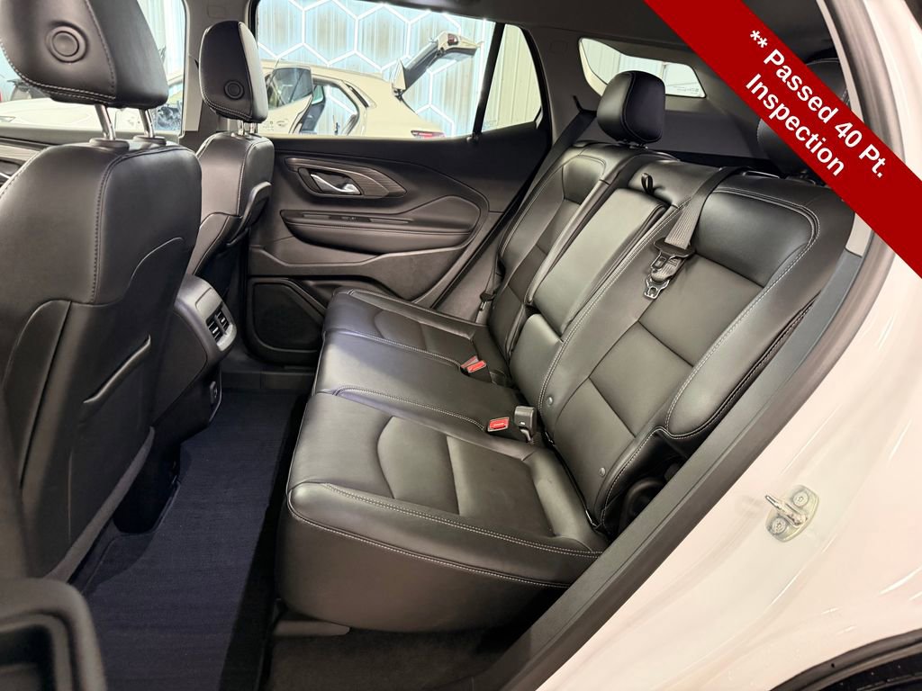 Used 2023 GMC Terrain SLT AWD/4WD image 15