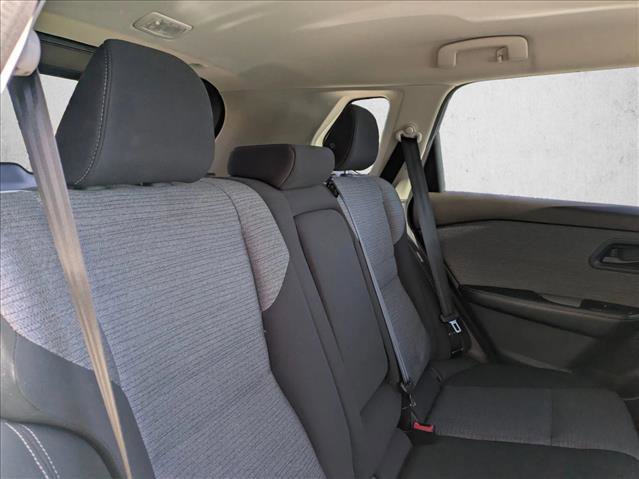 Used 2021 Nissan Rogue S image 19
