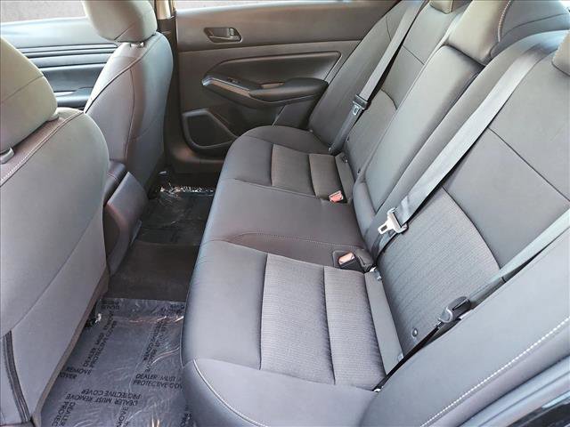 Used 2025 Nissan Altima 2.5 S image 19