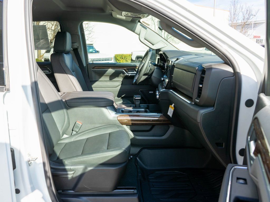 New 2026 GMC Sierra 1500 Elevation w/ Elevation Premium Package image 10