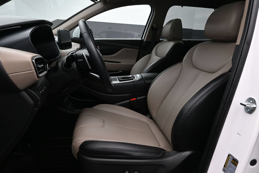 Certified 2023 Hyundai Santa Fe SEL w/ Premium Package FWD image 11