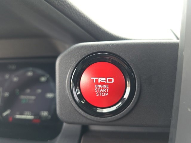 Used 2024 Toyota Tacoma TRD Off-Road image 26