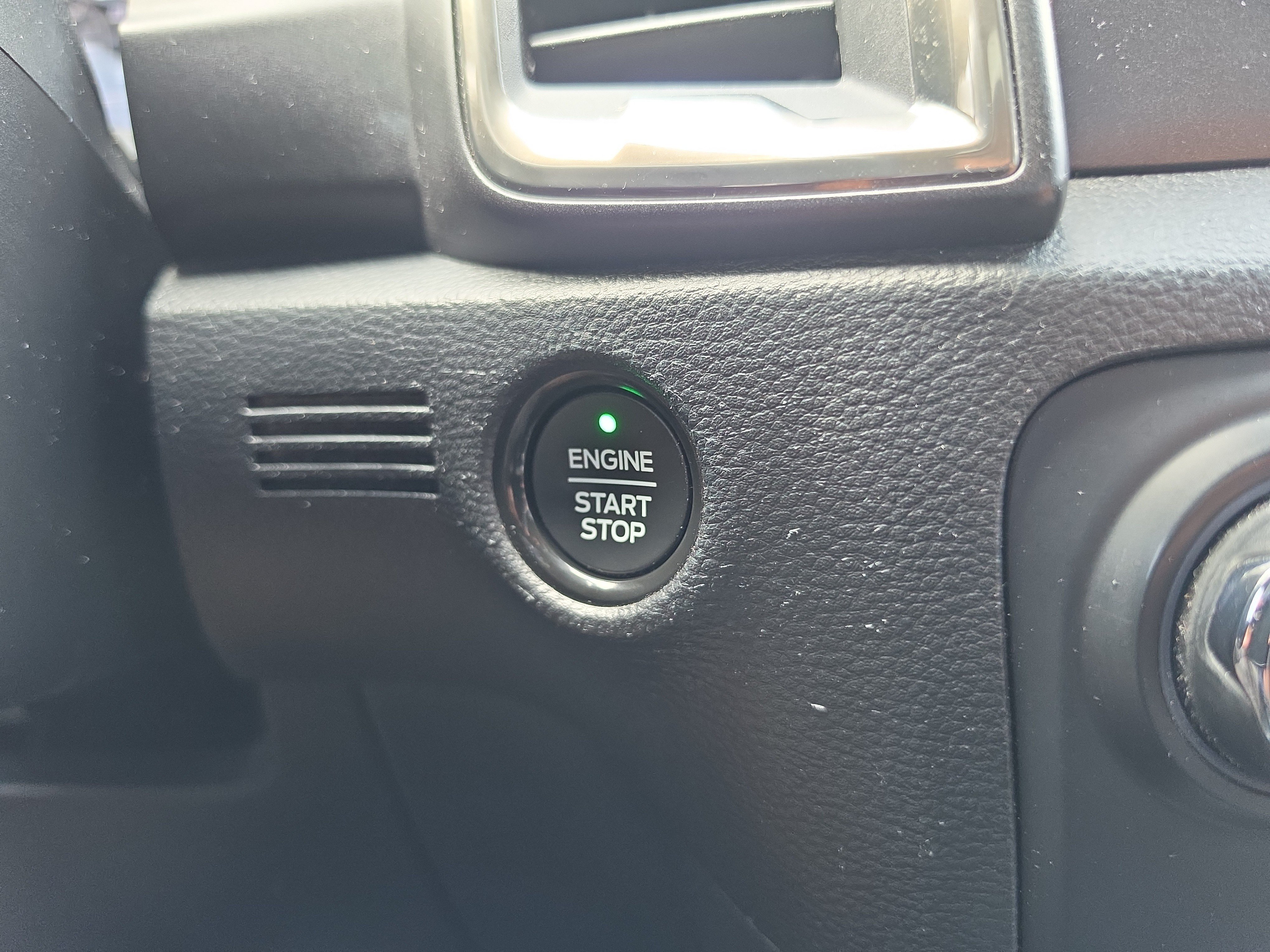 Used 2021 Ford Ranger Lariat w/ Tremor Off-Road Package AWD/4WD image 31