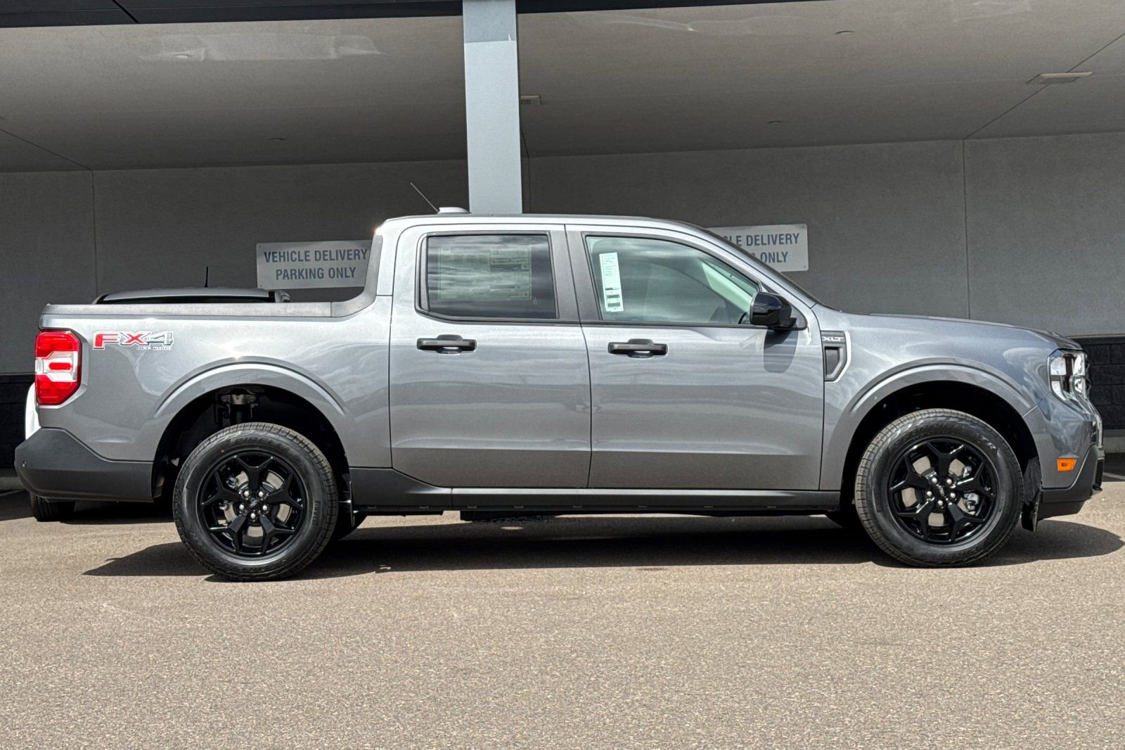 New 2025 Ford Maverick XLT w/ XLT Luxury Package image 2