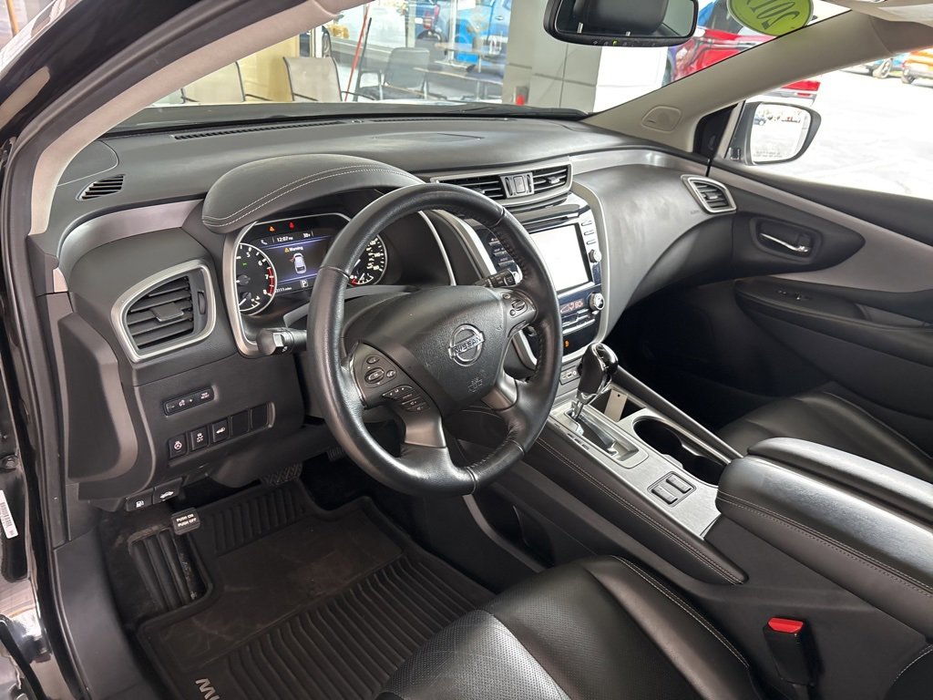 Used 2019 Nissan Murano Platinum image 10