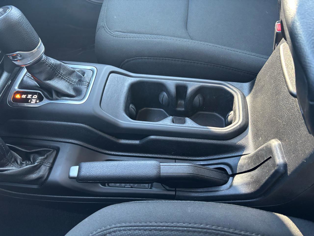 Used 2022 Jeep Wrangler Unlimited Sport image 26