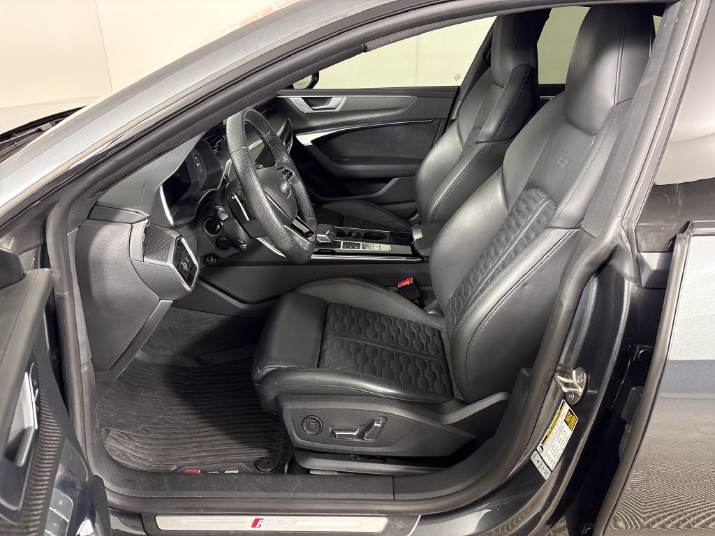 Used 2024 Audi RS 7 performance Sportback AWD/4WD image 31