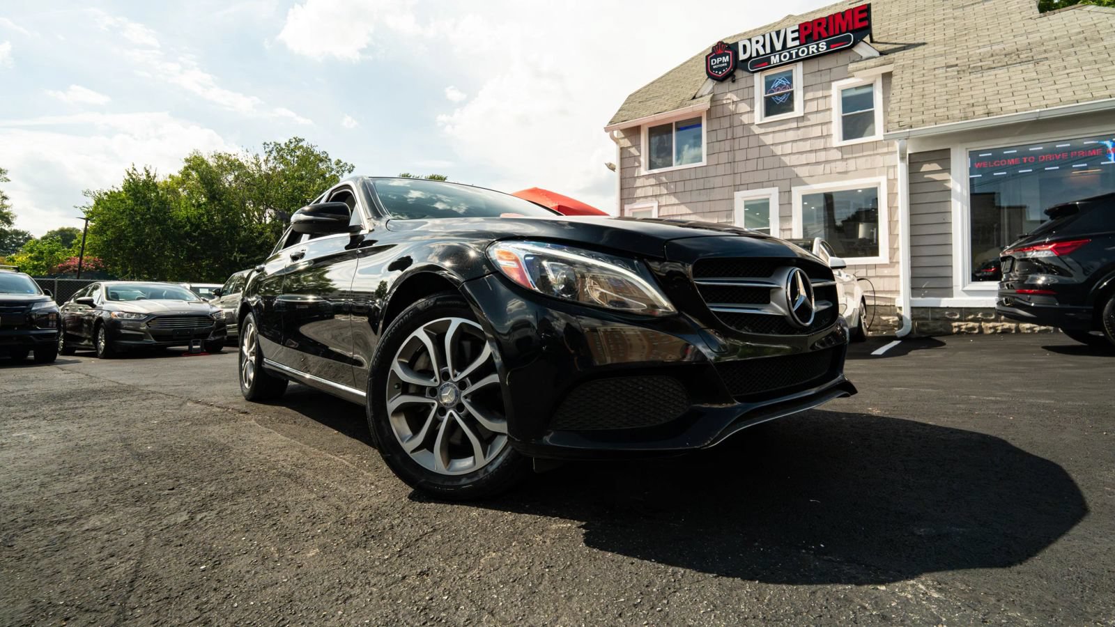 Used 2016 Mercedes-Benz C 300 4MATIC Sedan w/ Multimedia Package