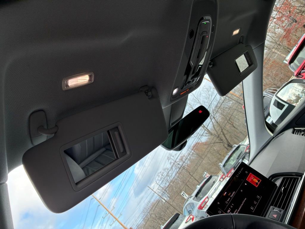 Used 2023 Audi Q5 2.0T Premium w/ Convenience Package image 41