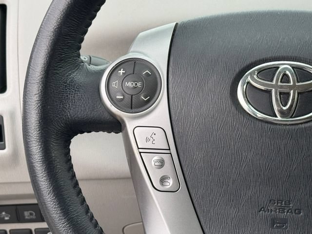 Used 2017 Toyota Prius V Five w/ Advanced Technology Package FWD image 22