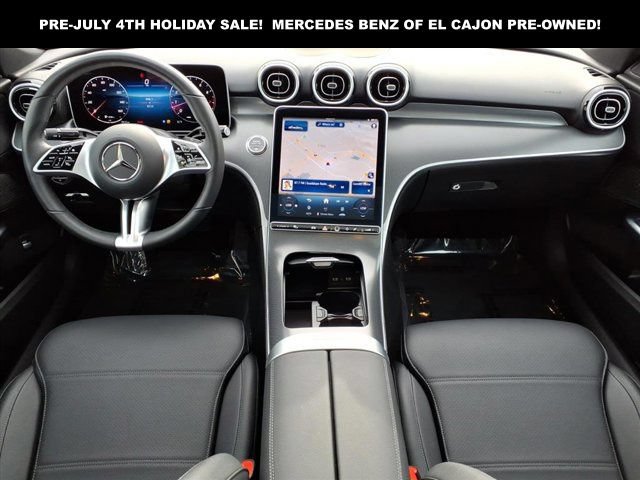 Used 2025 Mercedes-Benz C 300 4MATIC Sedan image 5