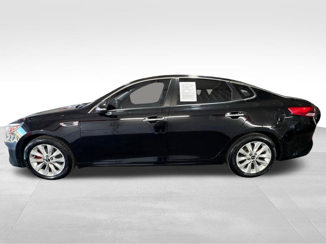Used 2018 Kia Optima LX w/ 17" Alloy Wheels Package FWD image 8