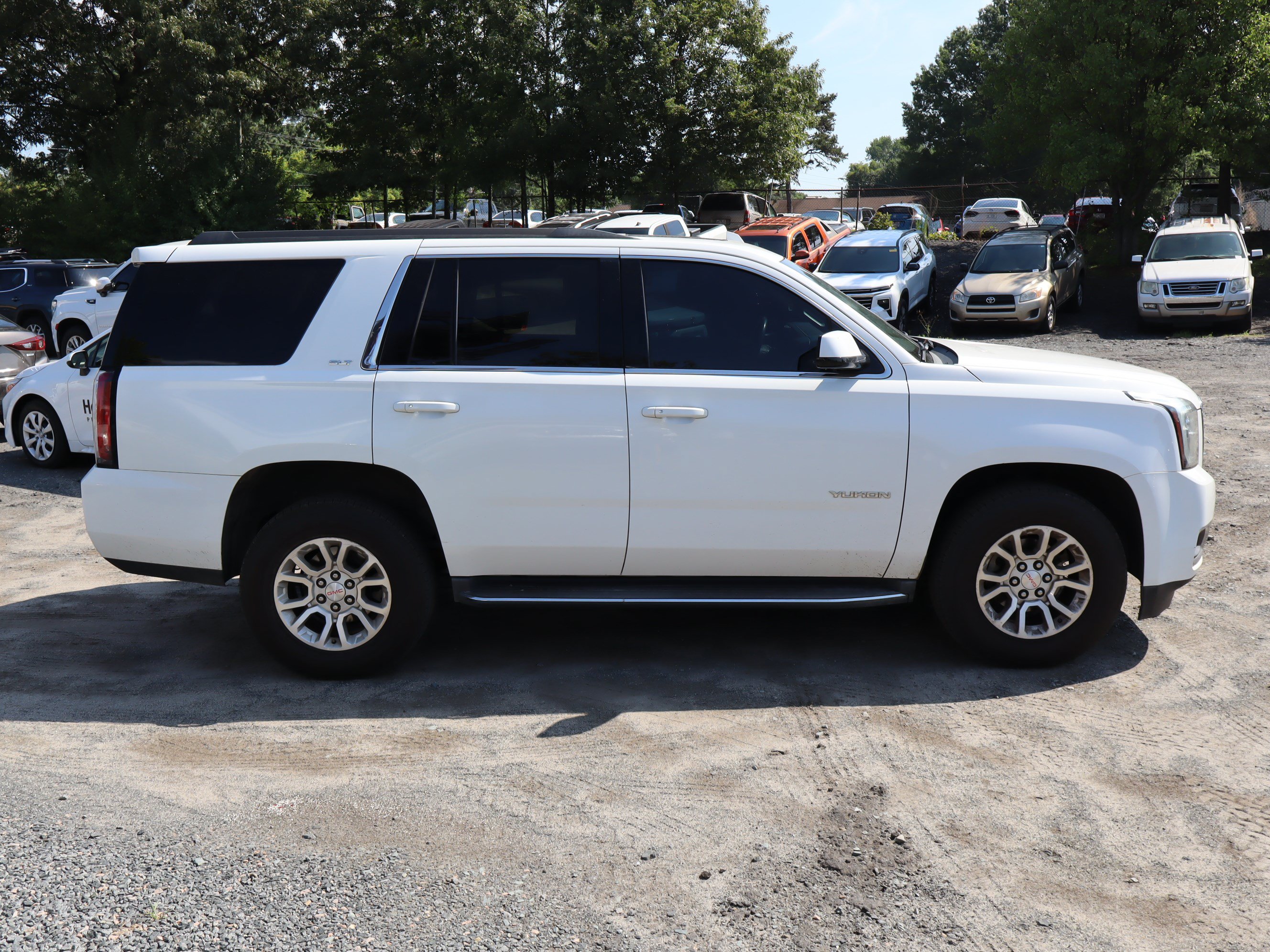 Used 2015 GMC Yukon SLT w/ Open Road Package RWD image 11
