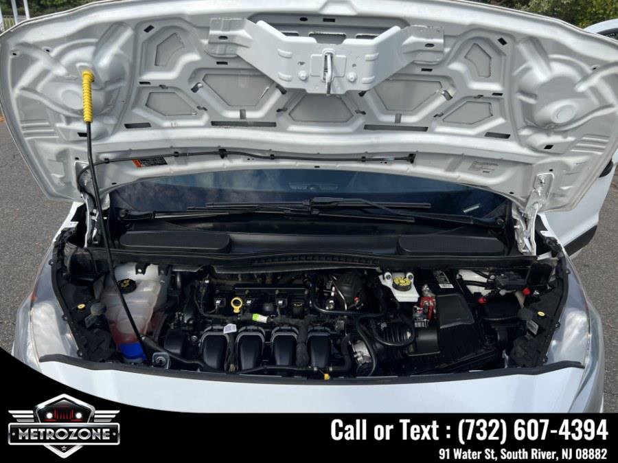 Used 2020 Ford Transit Connect XL image 27