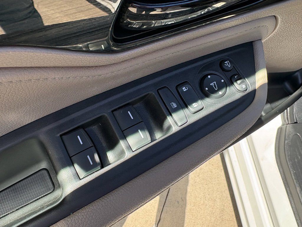 Certified 2024 Honda Odyssey Elite image 12