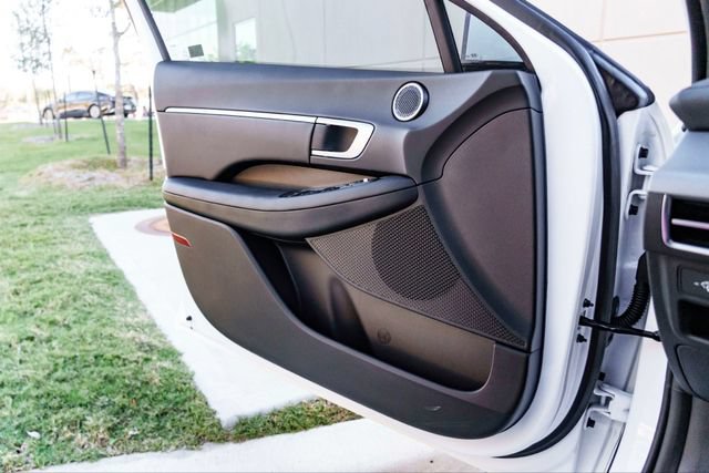 New 2026 Hyundai Sonata SEL FWD image 17