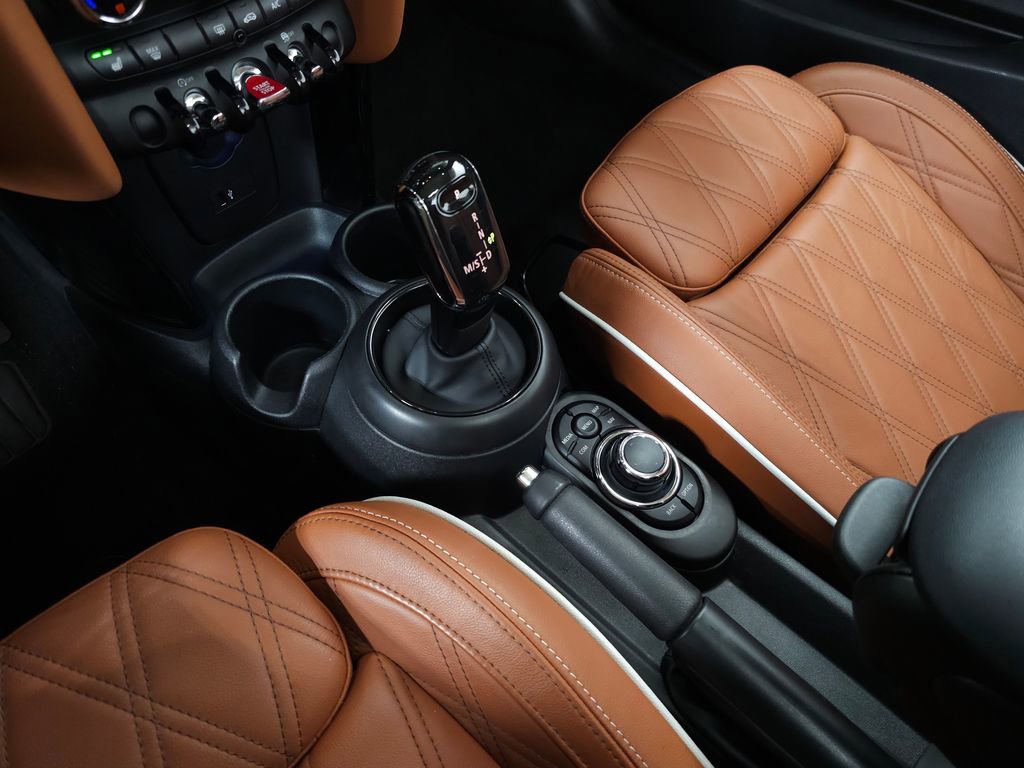 Used 2024 MINI Cooper Convertible w/ Signature Upholstery Package FWD image 27