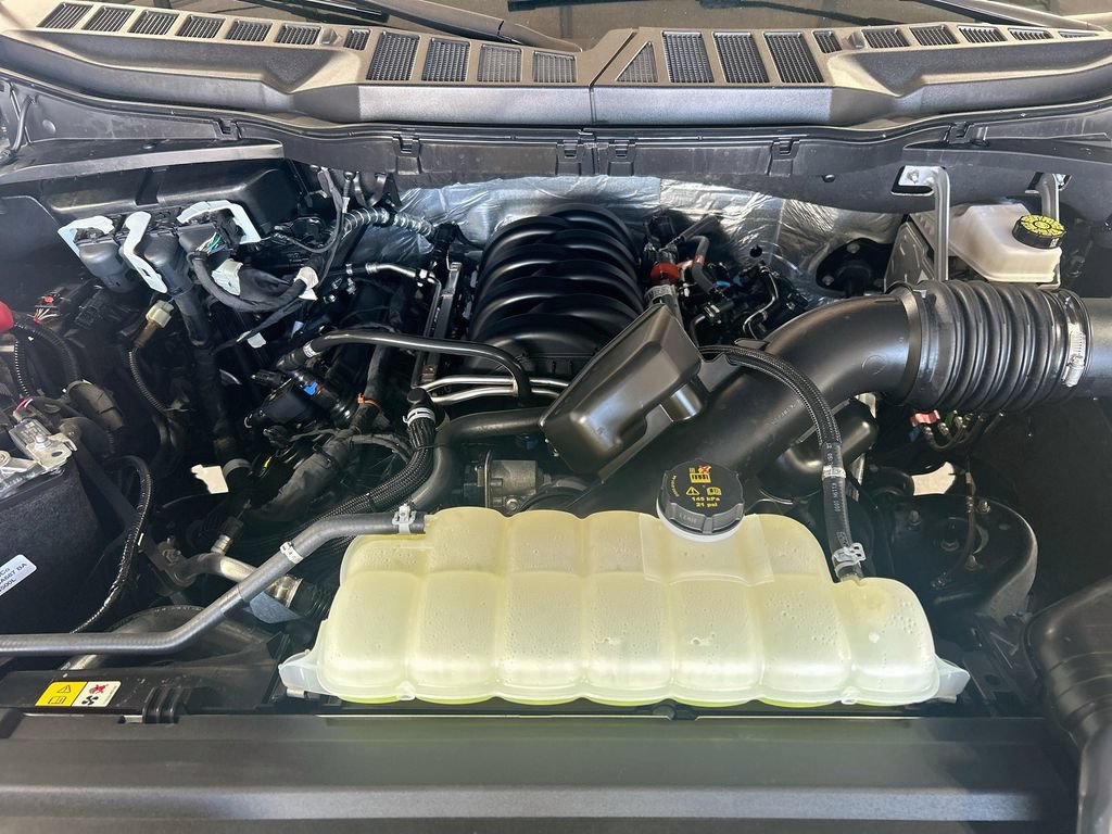 Used 2025 Ford F150 Lariat w/ Equipment Group 501A Mid AWD/4WD image 29