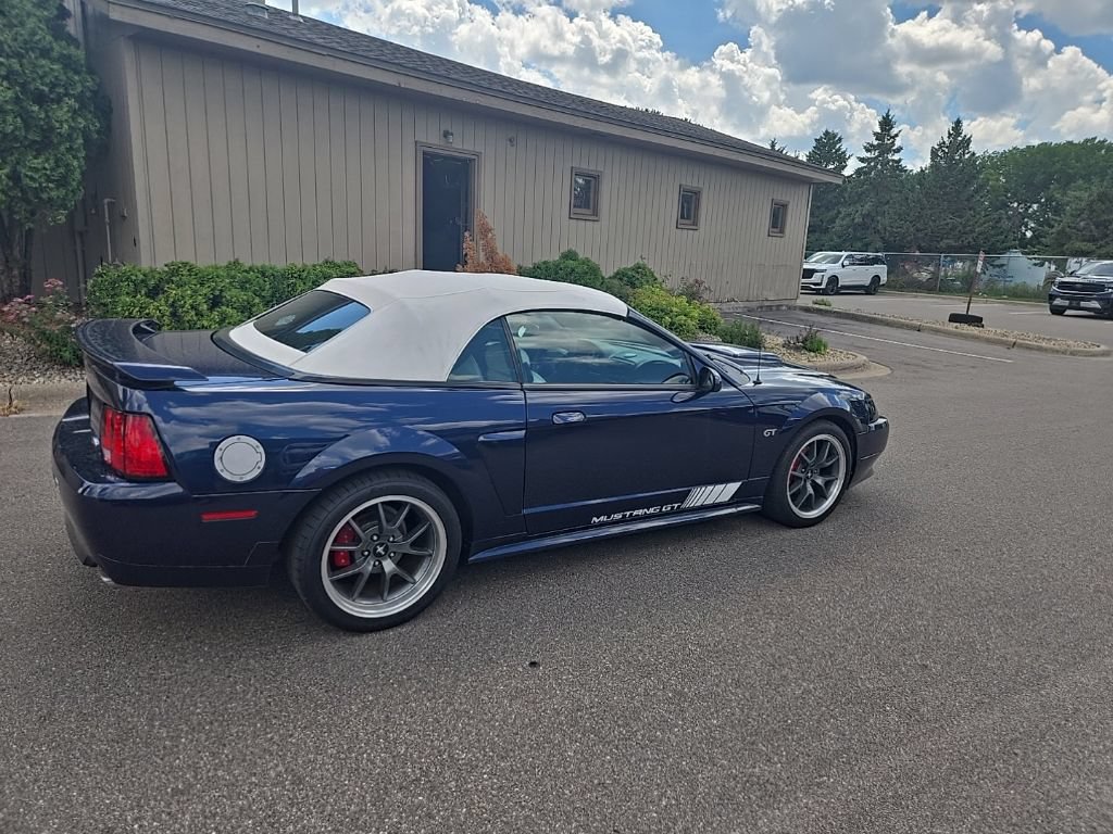 Used 2001 Ford Mustang GT RWD image 3