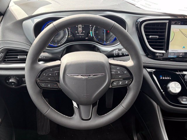 New 2026 Chrysler Pacifica Limited w/ S Appearance Package FWD image 37
