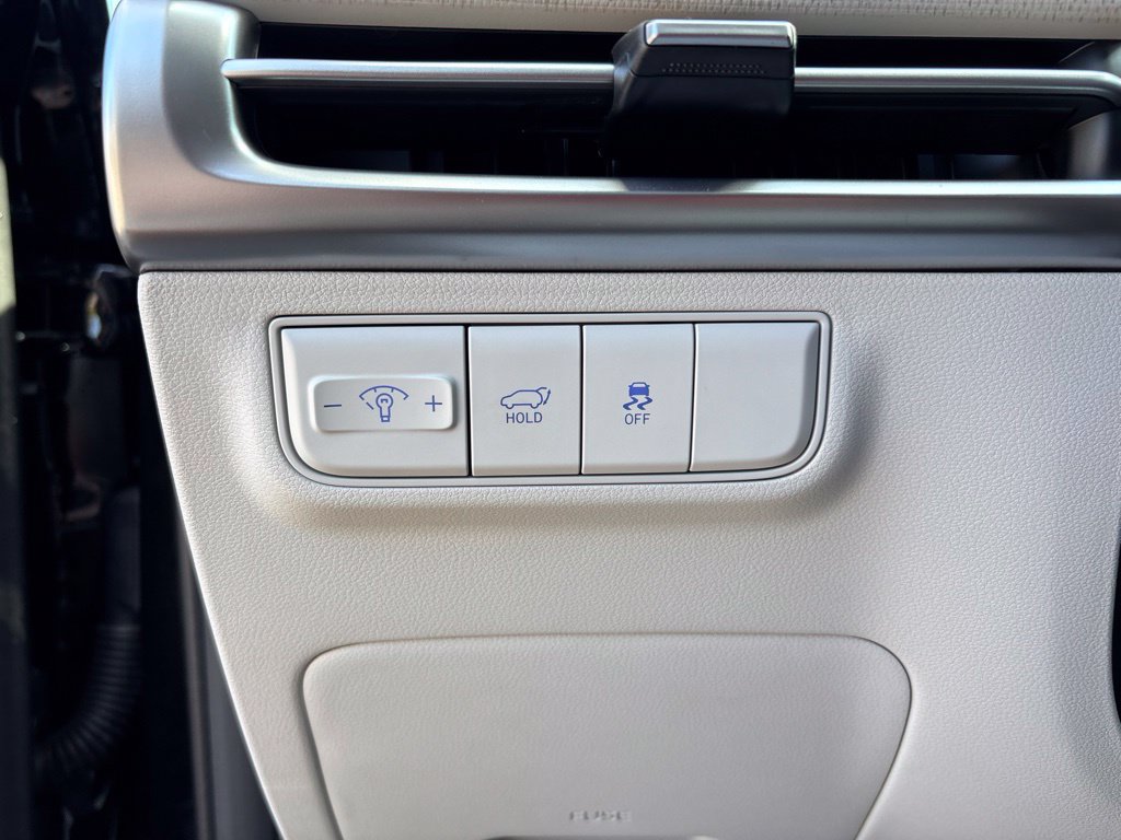 Certified 2025 Hyundai Tucson SEL AWD/4WD image 20