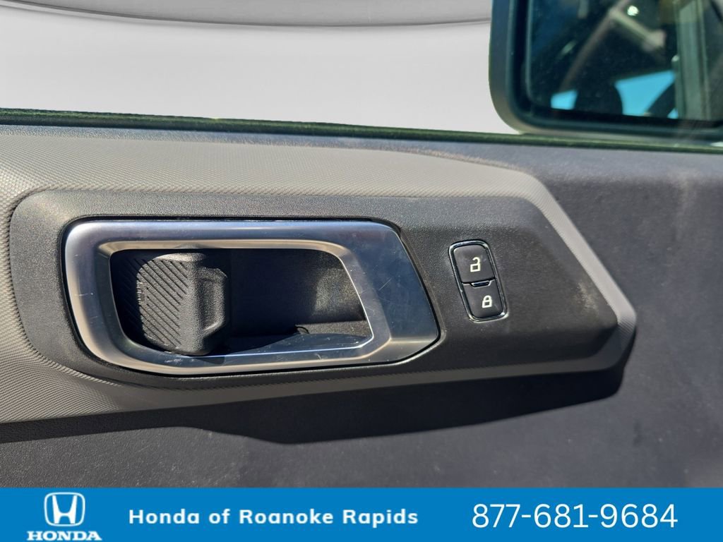 Used 2022 Ford Bronco 4-Door AWD/4WD image 11