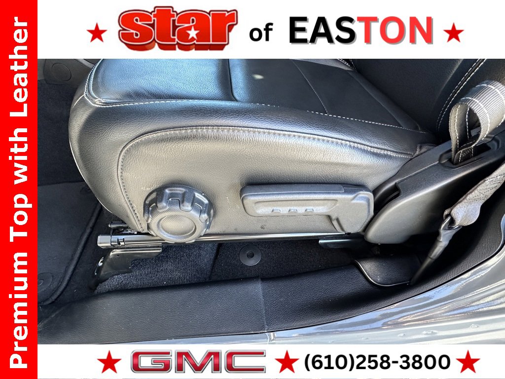 Used 2023 Jeep Wrangler Unlimited Sahara w/ Cold Weather Group image 15