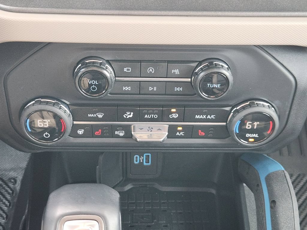 Used 2024 Ford Bronco Wildtrak AWD/4WD image 19